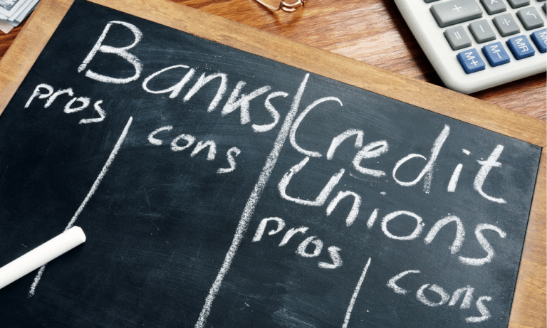 Banks & Credit Unions Banks & Credit Unions